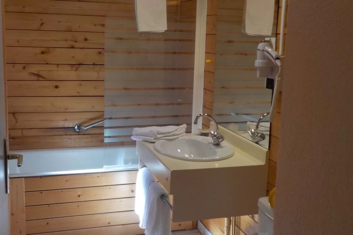 hotel ecrins ailefroide