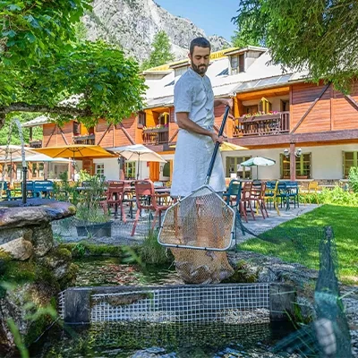 hotel restaurant ecrins