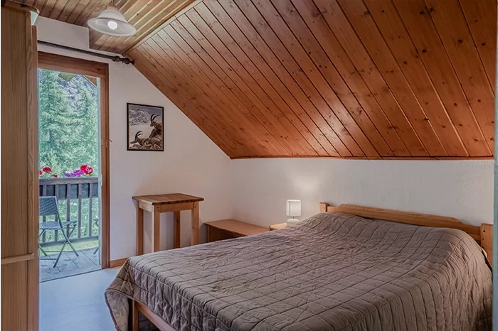 hotel ecrins ailefroide